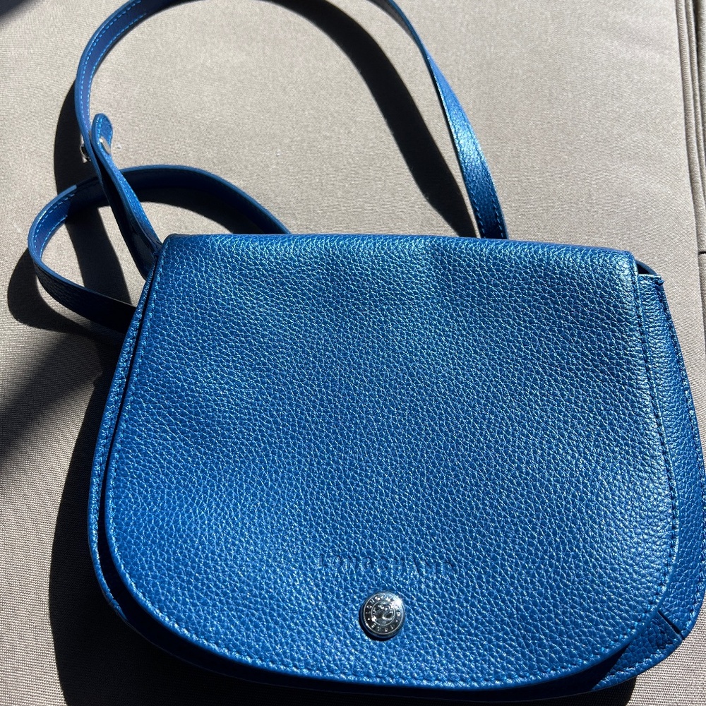 Longchamp purse